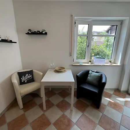 Palmen Apartment Direkt In Bad Aibling Exterior photo